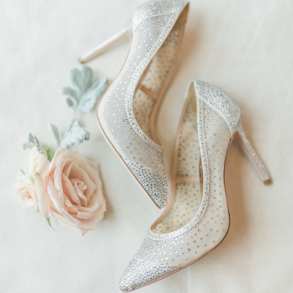 Badgley Mischka bridal pumps